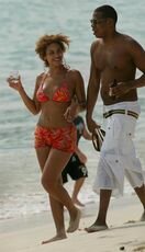 jay-z_beyonce_beach.jpg